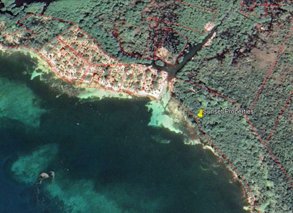 Listing ID: URE0687, David's Beach Utila, Bay Islands, HN - Sunset Shore, Lot 4, Photo #