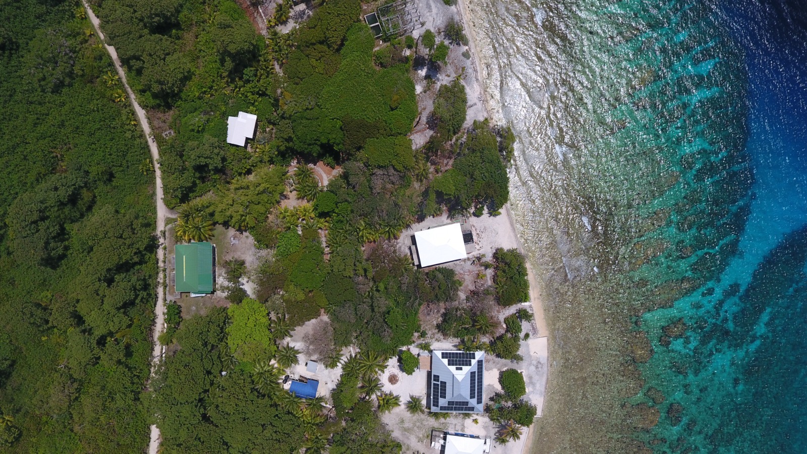 Listing ID: URE0701, Mariners Landing Utila, Bay Islands, HN - Green Haven Retreat, Photo #