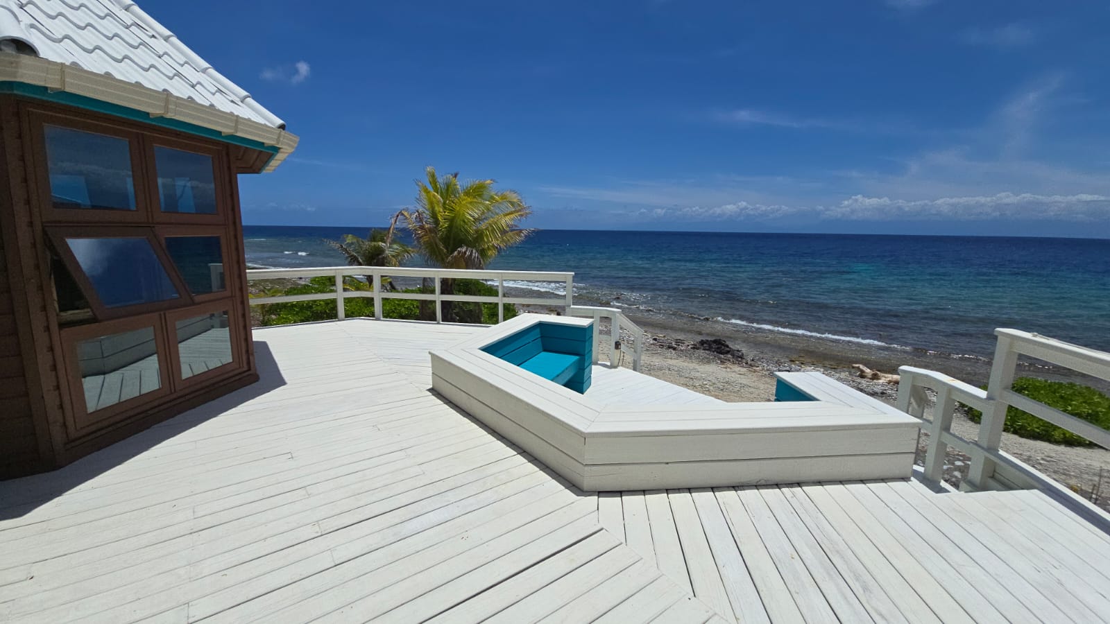 Listing ID: URE0702, Little Bight Utila, Bay Islands, HN - Casa De Arrecife, Photo #