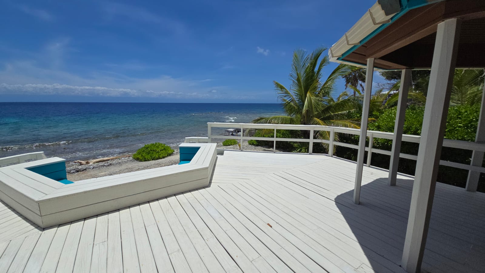 Listing ID: URE0702, Little Bight Utila, Bay Islands, HN - Casa De Arrecife, Photo #