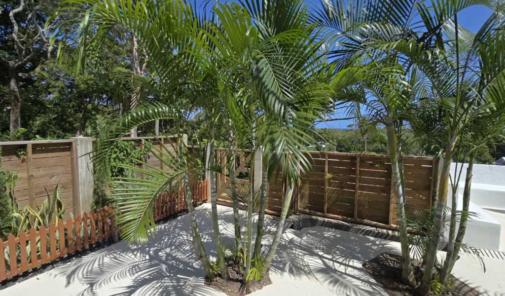 Listing ID: URE0719, New Jericho Utila, Bay Islands, HN - Fortalaza Main House, Photo #