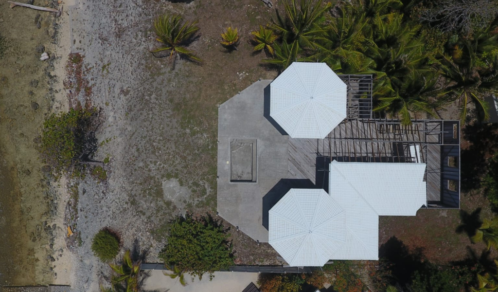 Listing ID: URE0722, Coconut Cove Utila, Bay Islands, HN - Coconut Cove Unfinished Gem, Photo #