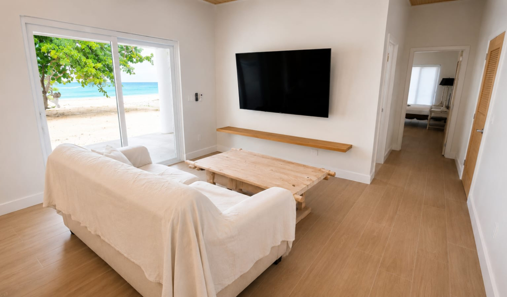 Listing ID: URE0725, Joshoa Point Utila, Bay Islands, HN - Deja Blue, Photo #