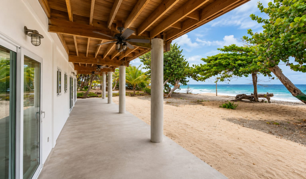Listing ID: URE0725, Joshoa Point Utila, Bay Islands, HN - Deja Blue, Photo #