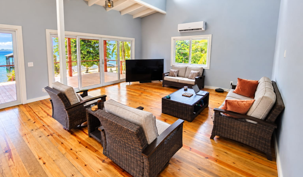 Listing ID: URE0728, Holland Beach Utila, Bay Islands, HN - Tranquility Shores At Holland Beach, Photo #